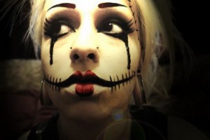Cтрашный макияж на Хэллоуин